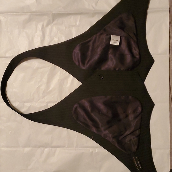 BCBG black vest - Picture 2 of 6